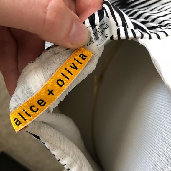 Summer dress/coverup - Picture 3 of 3